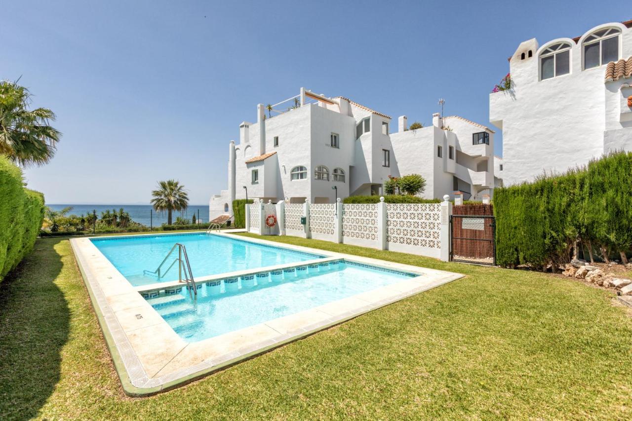Appartement Front Sea View Penthouse à Estepona Extérieur photo